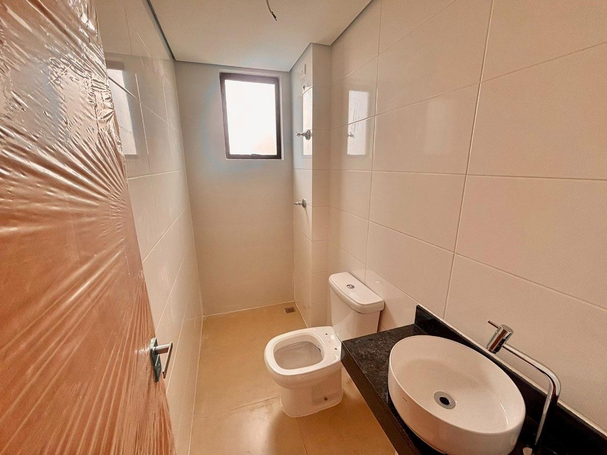 Apartamento, Serrano, 2 Quartos, 1 Vaga