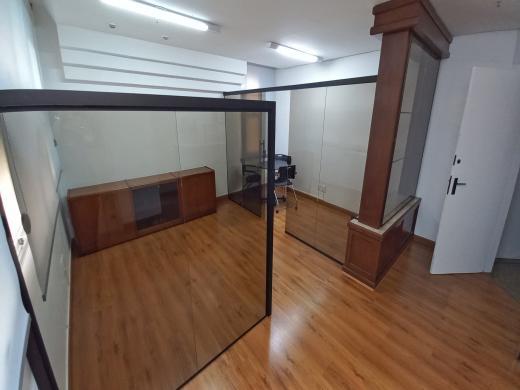 Sala, Funcionários, 0 Quarto, 1 Vaga
