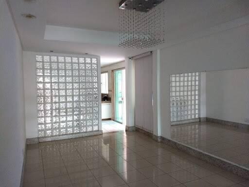 Casa, Santa Maria, 5 Quartos, 3 Vagas, 1 Suíte