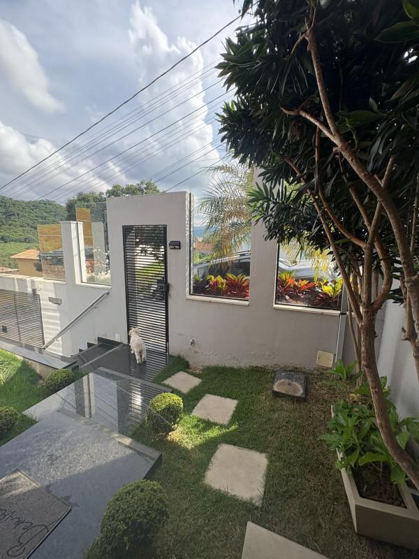 Casa, Masterville, 3 Quartos, 5 Vagas, 1 Suíte