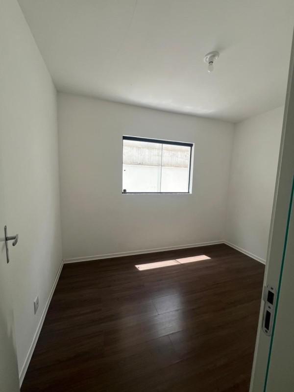 Apartamento, Europa, 2 Quartos, 1 Vaga, 1 Suíte