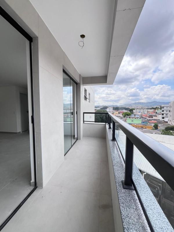 Cobertura, Jardim Industrial, 2 Quartos, 2 Vagas, 1 Suíte