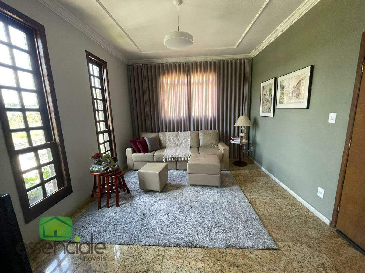 Apartamento, Três Barras, 4 Quartos, 6 Vagas, 2 Suítes