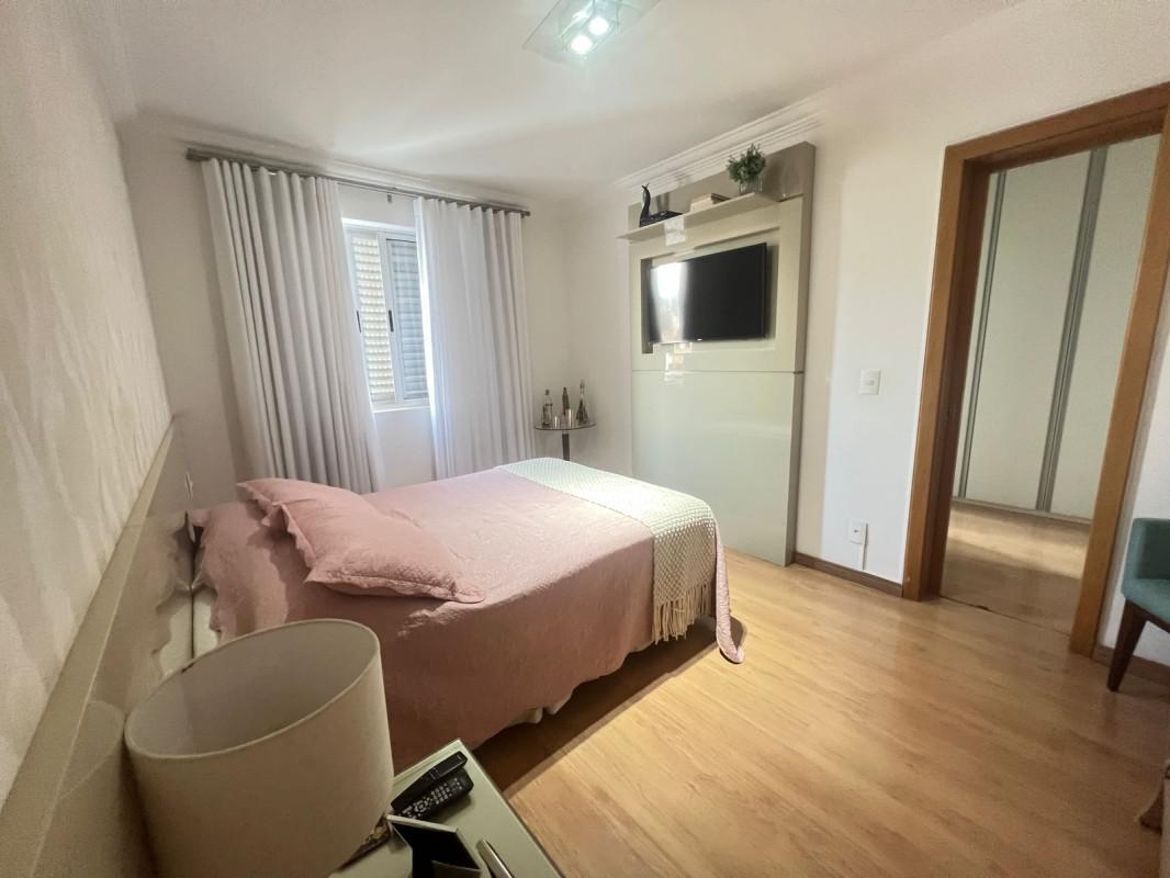 Apartamento, União, 4 Quartos, 4 Vagas, 2 Suítes