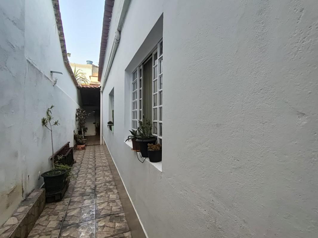 Casa, Europa, 8 Quartos, 3 Vagas, 2 Suítes