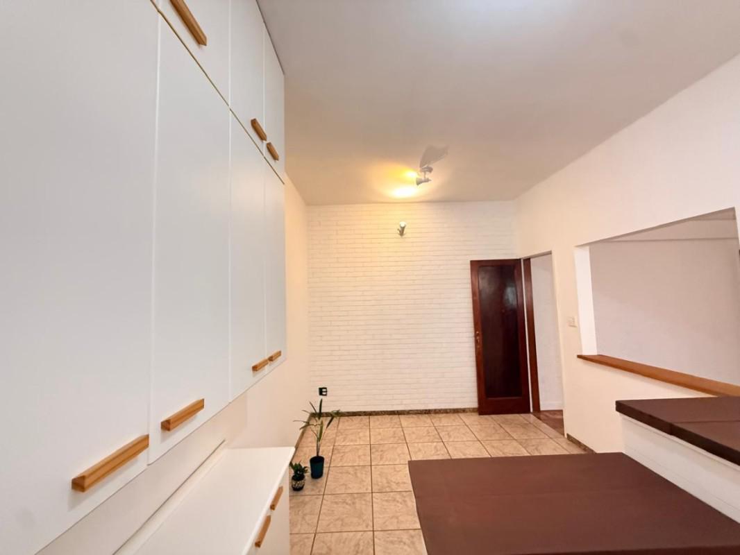 Apartamento, Sagrada Família, 2 Quartos, 1 Vaga