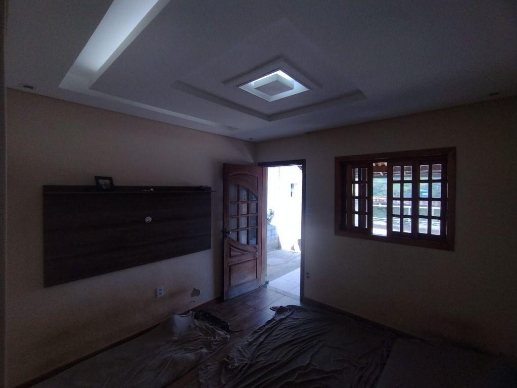 Casa, Itacolomi, 2 Quartos, 2 Vagas