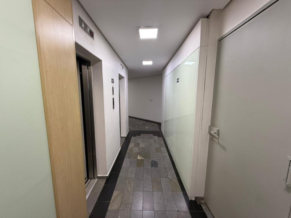 Sala, Santa Efigênia, 0 Quarto, 1 Vaga