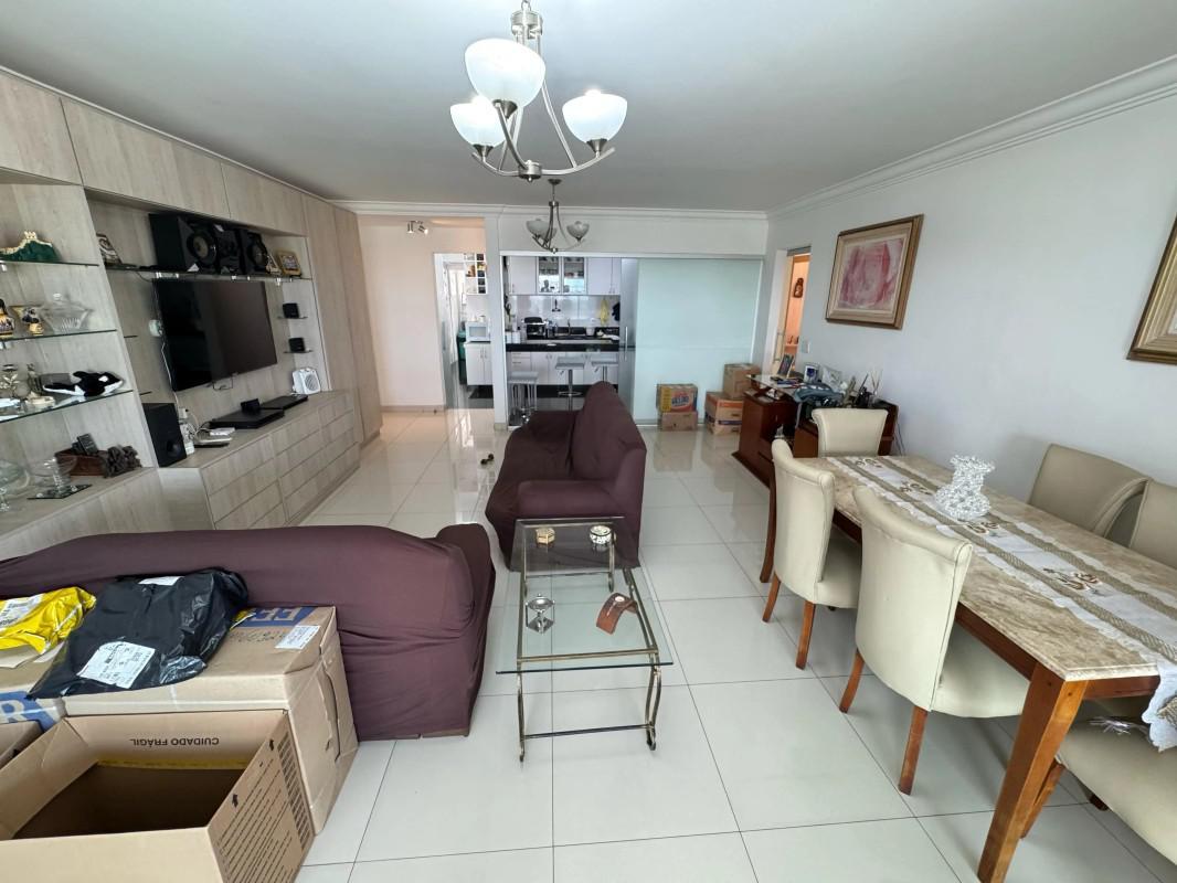 Apartamento, Fernão Dias, 4 Quartos, 2 Vagas, 2 Suítes