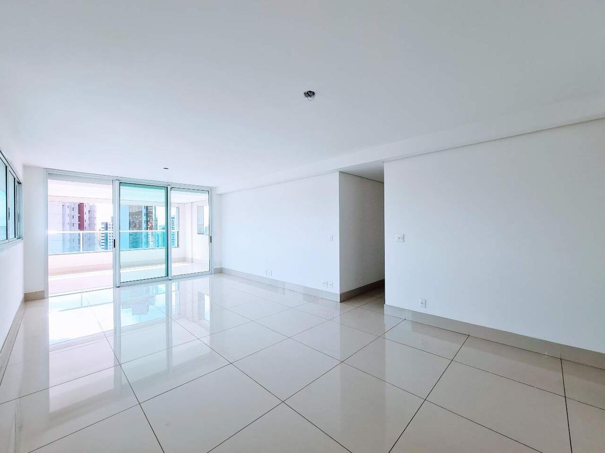 Apartamento, Cruzeiro, 4 Quartos, 3 Vagas, 4 Suítes