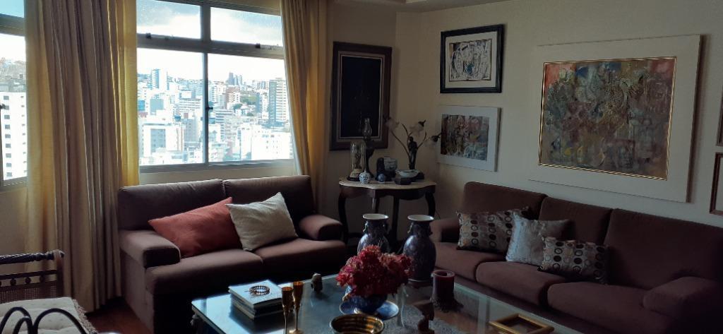 Cobertura, Cruzeiro, 4 Quartos, 3 Vagas, 2 Suítes