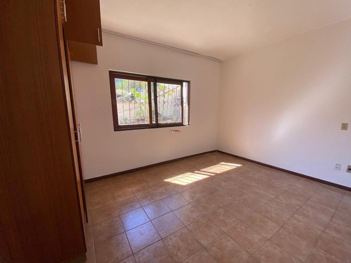 Casa, Nacional, 4 Quartos, 4 Vagas, 2 Suítes