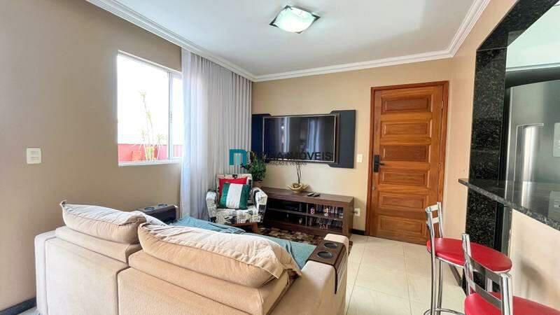 Apartamento, Sagrada Família, 3 Quartos, 2 Vagas, 1 Suíte