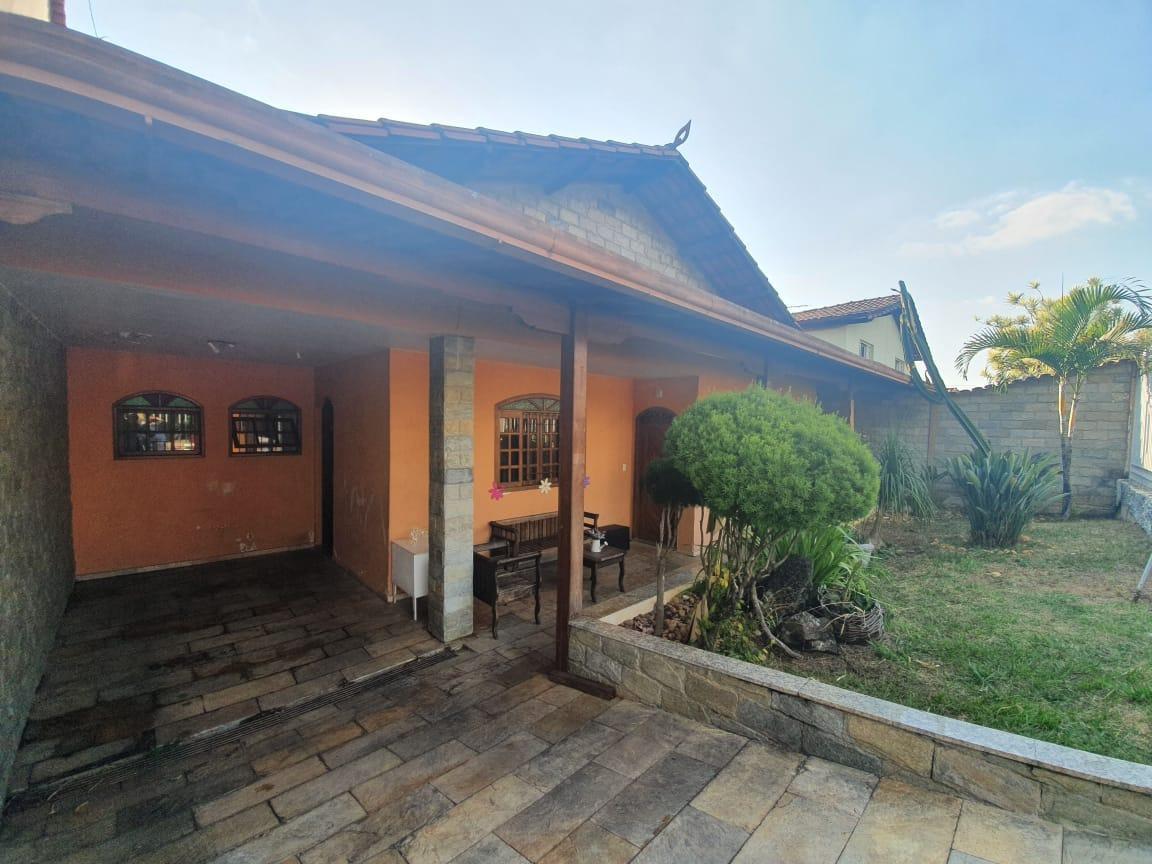 Casa, Jardim Riacho das Pedras, 3 Quartos, 2 Vagas, 1 Suíte