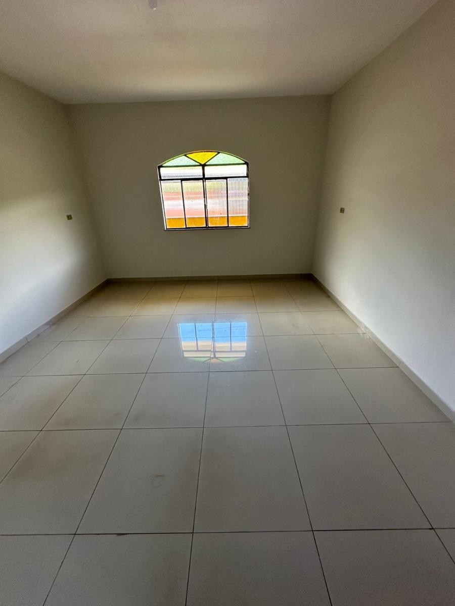 Casa, São José, 3 Quartos, 0 Vaga, 1 Suíte