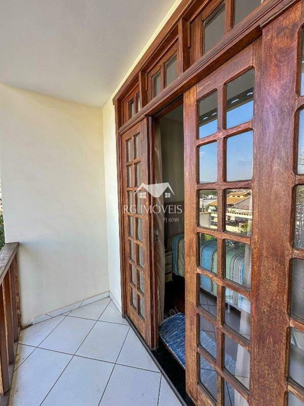 Casa, Tirol, 4 Quartos, 0 Vaga, 1 Suíte