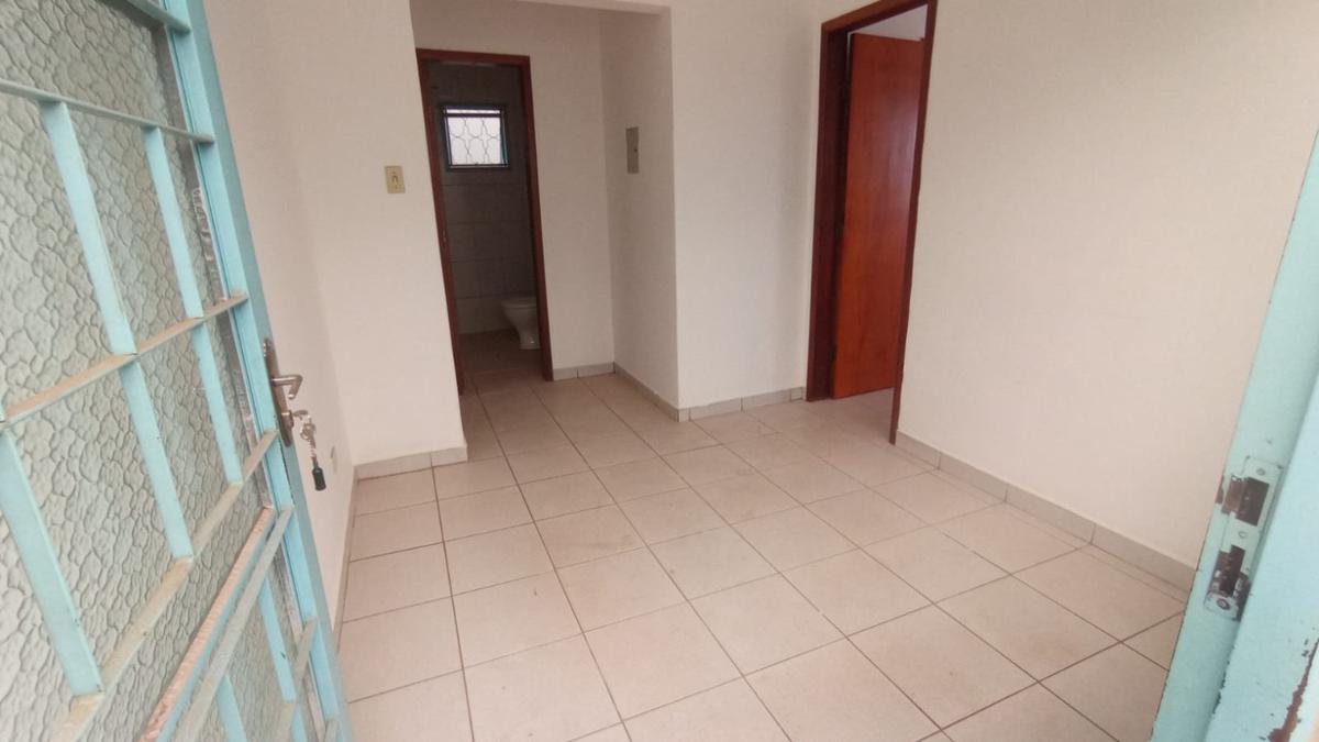 Casa, Centro, 3 Quartos, 0 Vaga