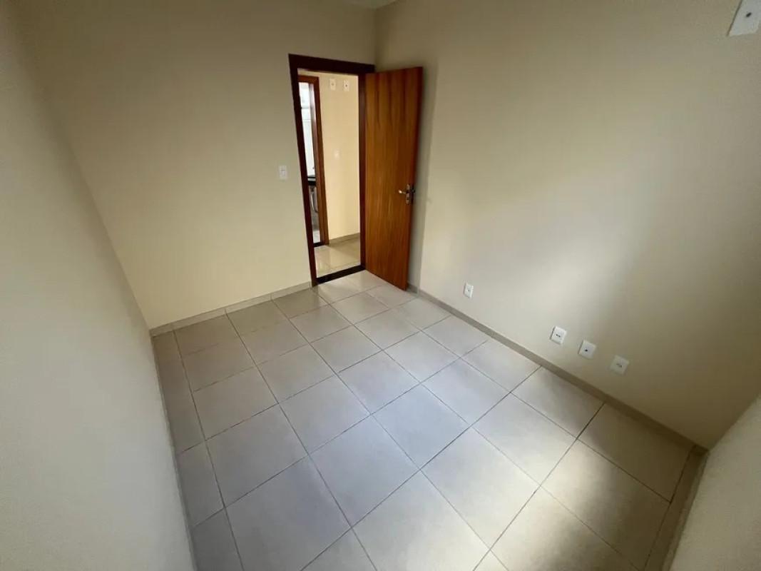 Apartamento, Candelária, 2 Quartos, 1 Vaga