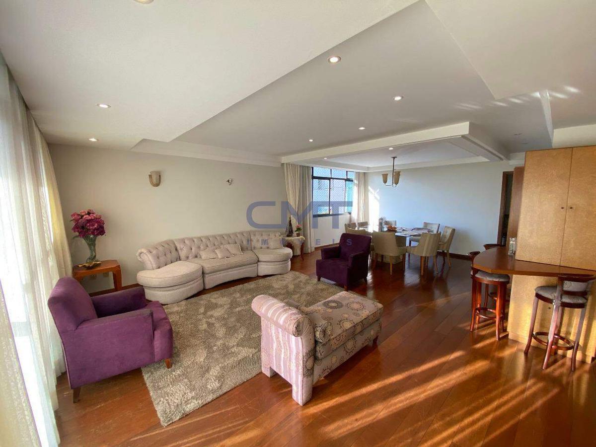 Apartamento, Funcionários, 4 Quartos, 3 Vagas, 2 Suítes