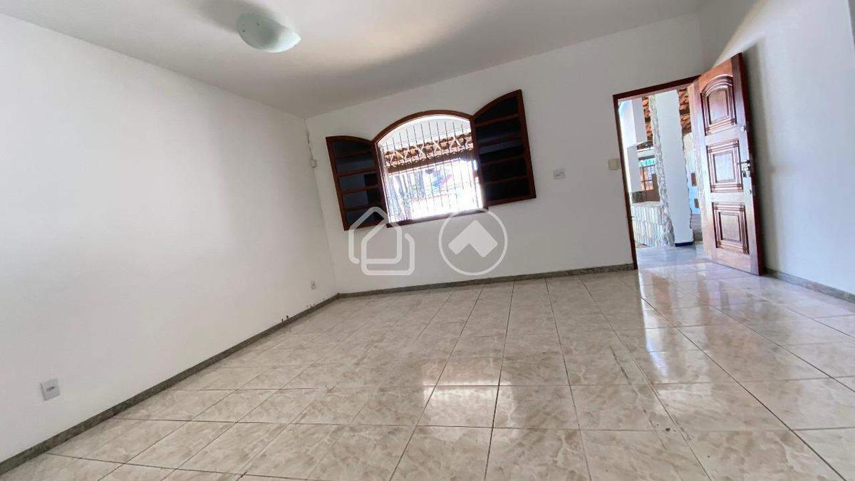 Casa, Palmeiras, 3 Quartos, 3 Vagas, 1 Suíte