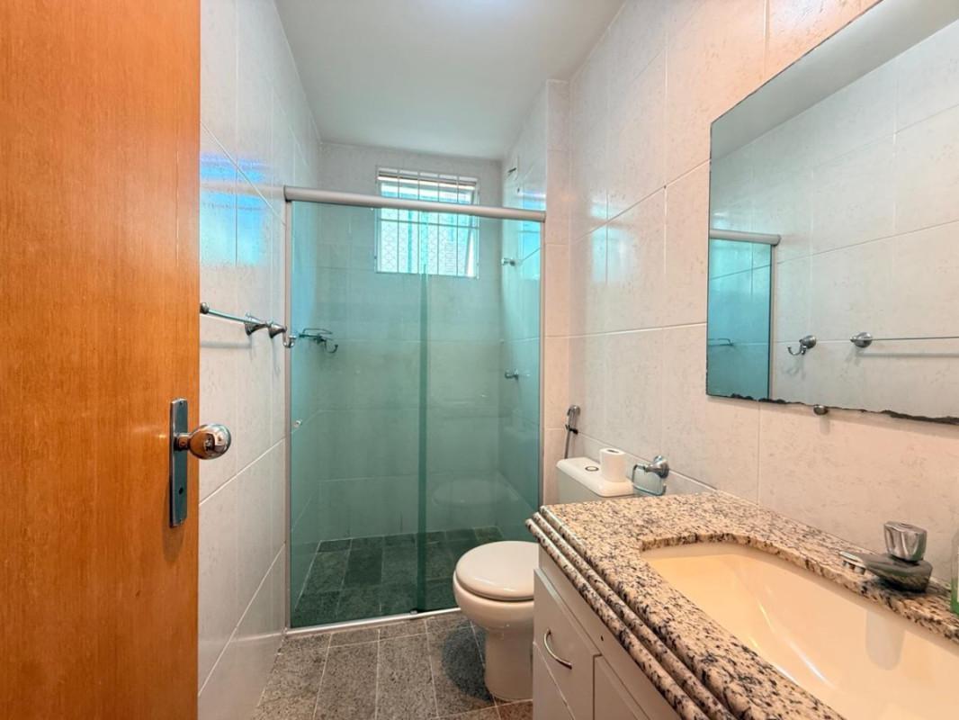 Apartamento, Funcionários, 4 Quartos, 2 Vagas, 1 Suíte