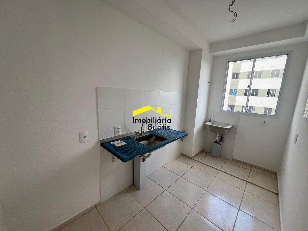 Apartamento, Palmeiras, 2 Quartos, 1 Vaga