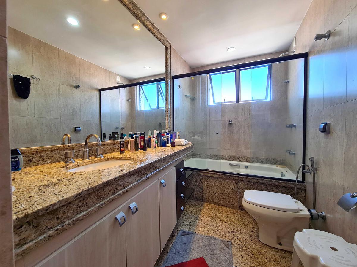 Apartamento, Ouro Preto, 4 Quartos, 4 Vagas, 2 Suítes