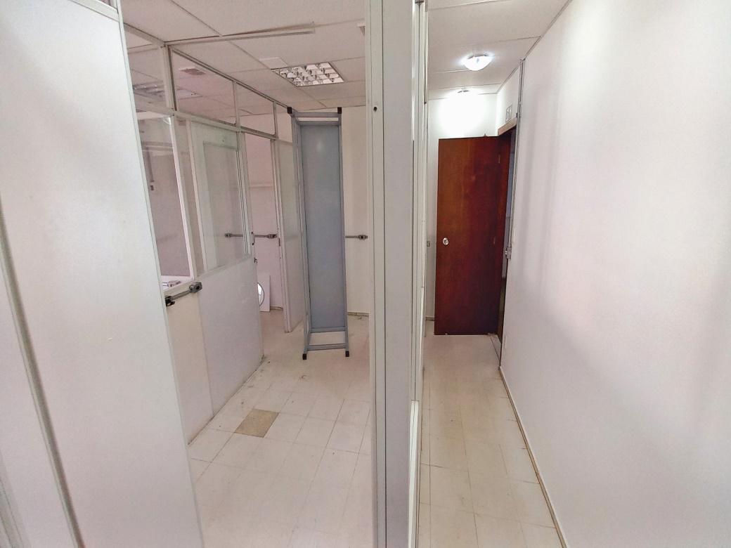 Sala, Funcionários, 0 Quarto, 2 Vagas