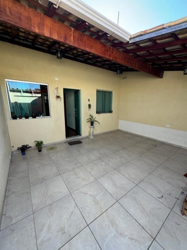 Casa, Jardim das Rosas, 2 Quartos, 2 Vagas