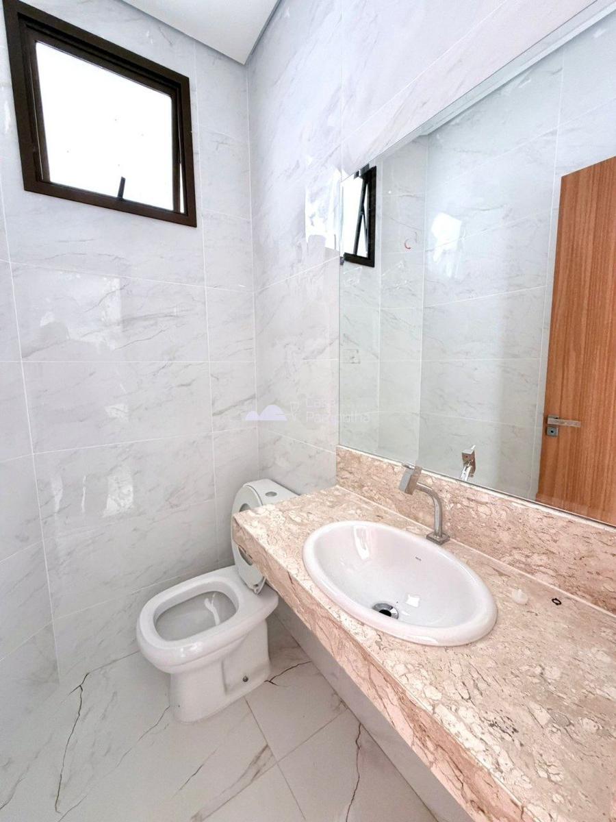 Casa, Trevo, 3 Quartos, 2 Vagas, 1 Suíte