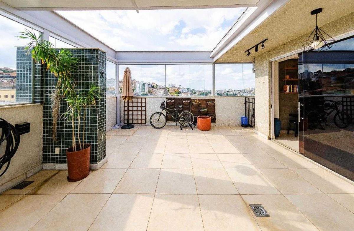 Cobertura, Jardim América, 3 Quartos, 2 Vagas, 1 Suíte