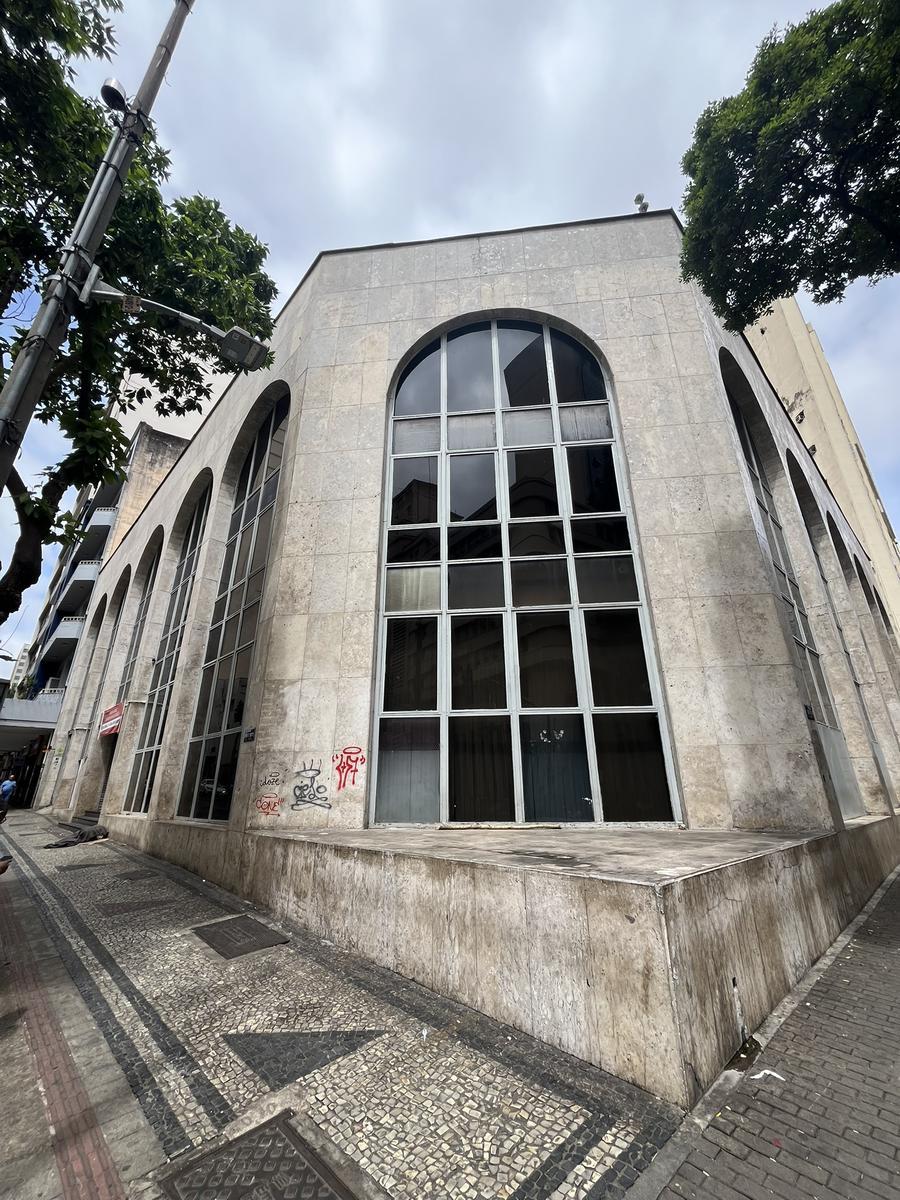 Prédio, Centro, 5 Quartos, 23 Vagas