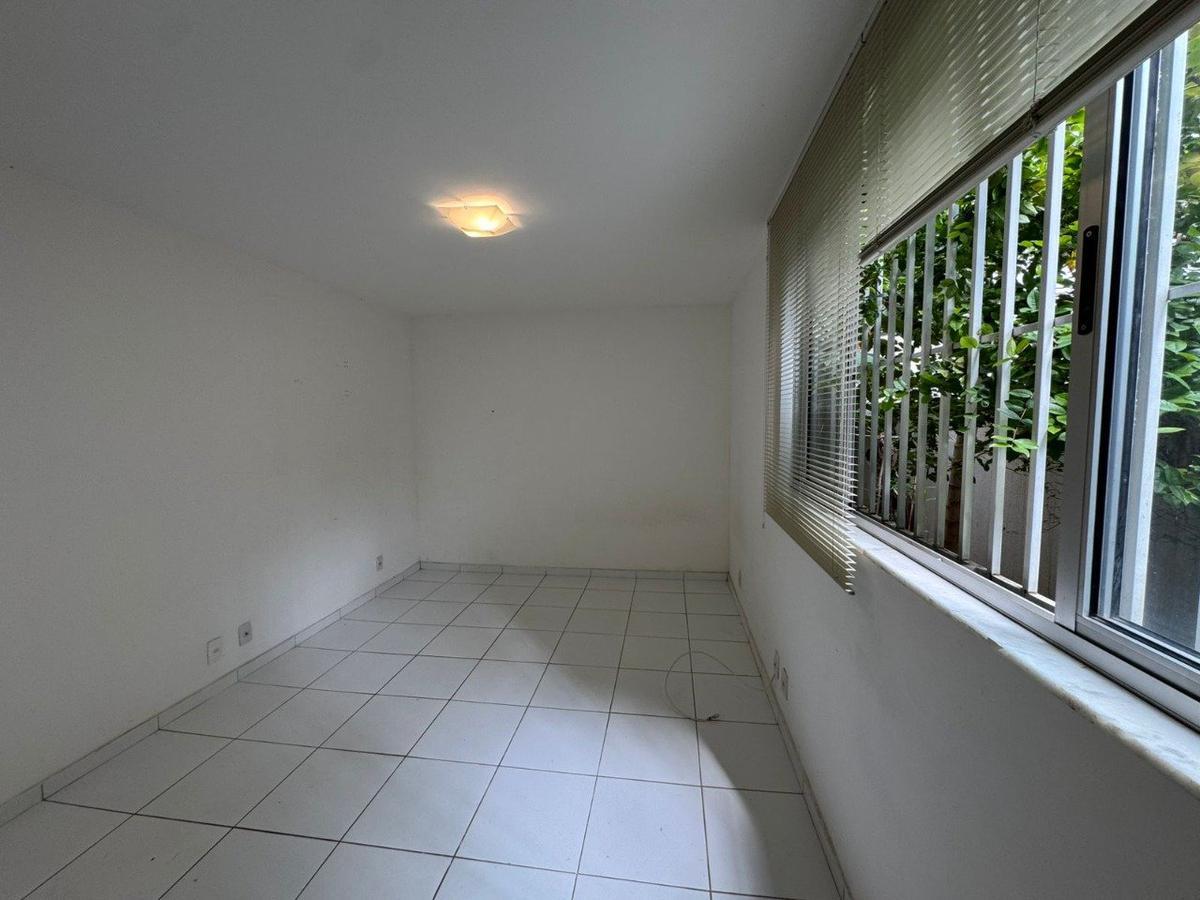 Apartamento, Sagrada Família, 1 Quarto, 1 Vaga