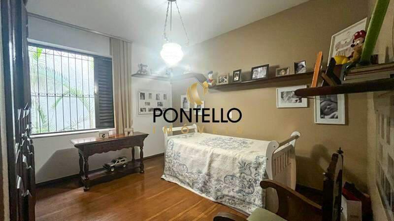 Casa, Comiteco, 5 Quartos, 6 Vagas, 2 Suítes