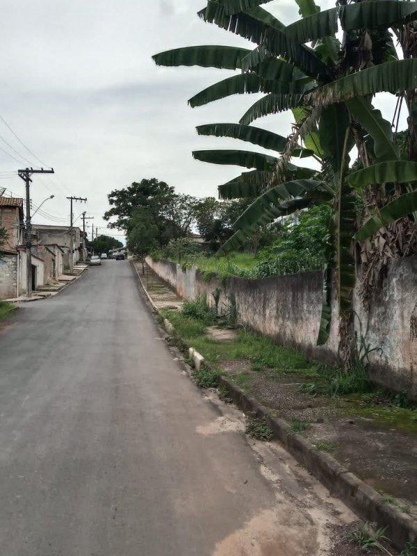 Lote, Centro, 0 Quarto, 0 Vaga