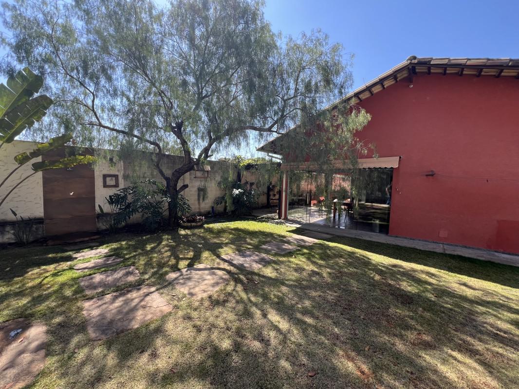 Casa, Quintas do Godoy, 4 Quartos, 10 Vagas, 1 Suíte