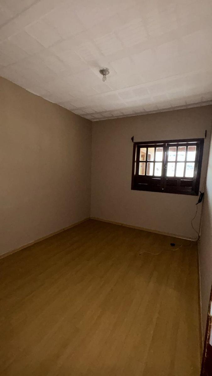 Casa, Centro, 3 Quartos, 0 Vaga, 1 Suíte