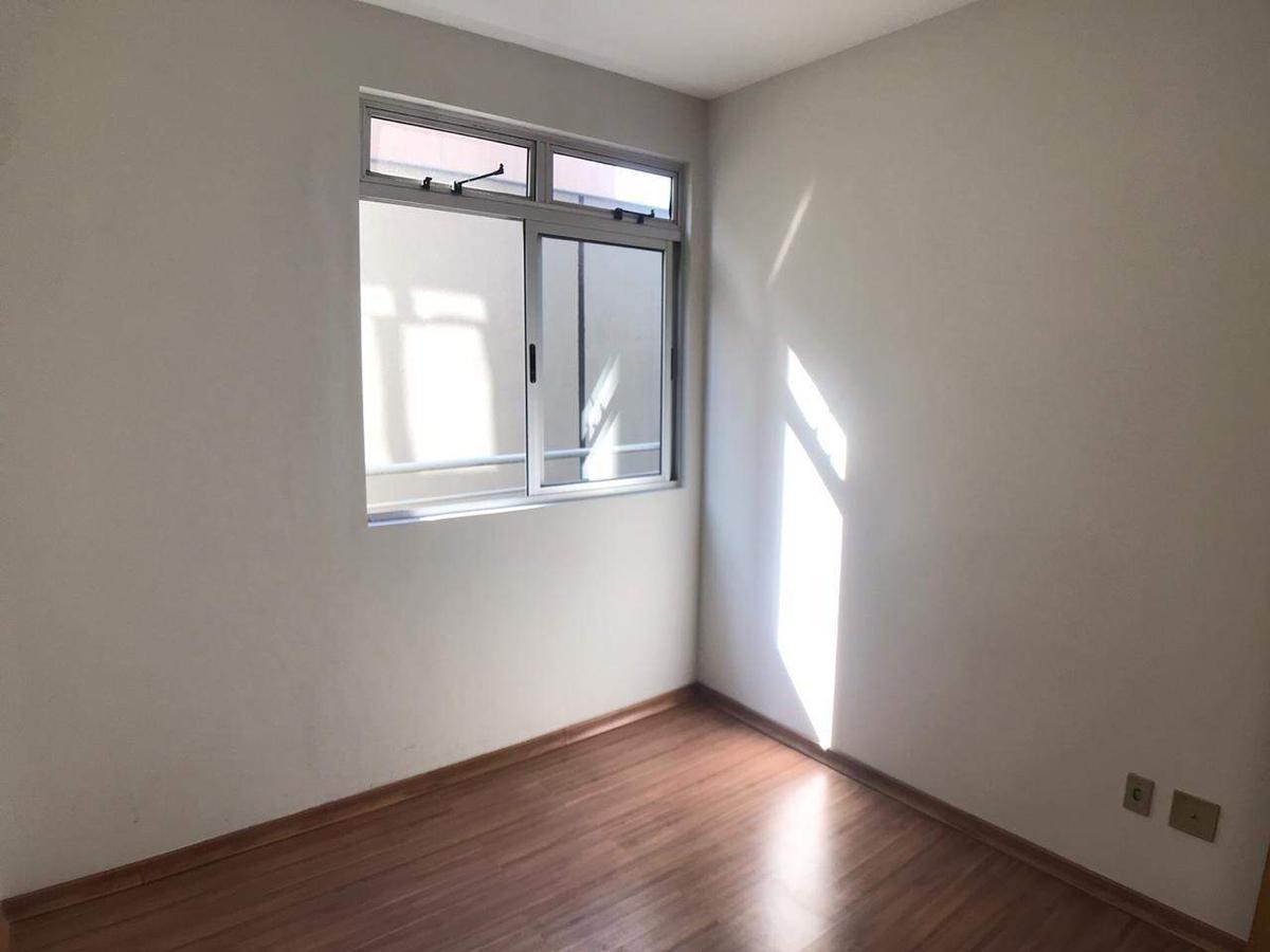 Apartamento, Estoril, 2 Quartos, 2 Vagas, 1 Suíte