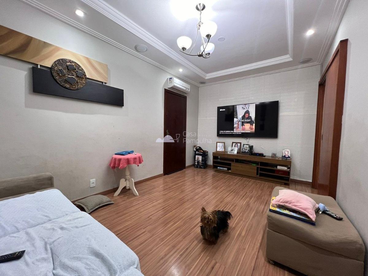 Casa, Itapoã, 4 Quartos, 6 Vagas, 2 Suítes