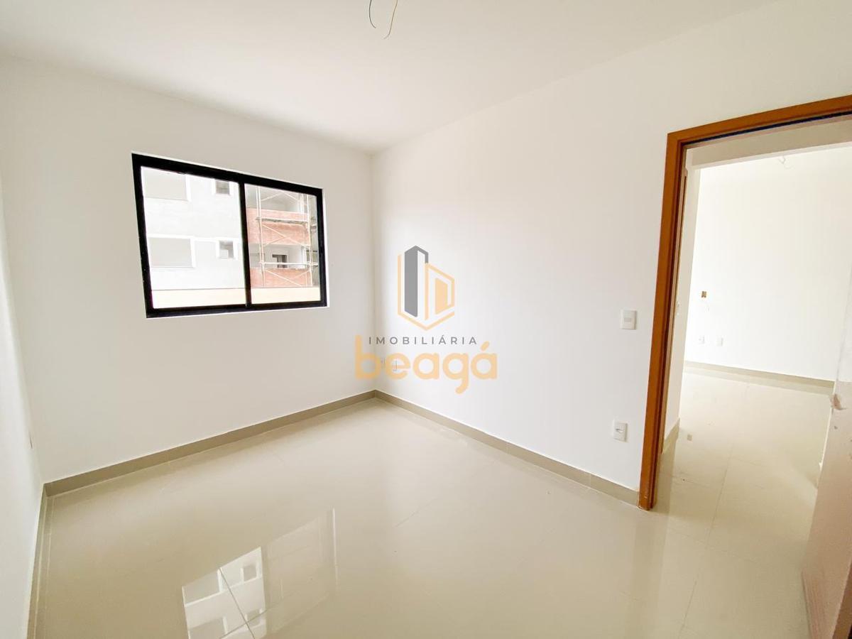 Apartamento, Serrano, 2 Quartos, 2 Vagas