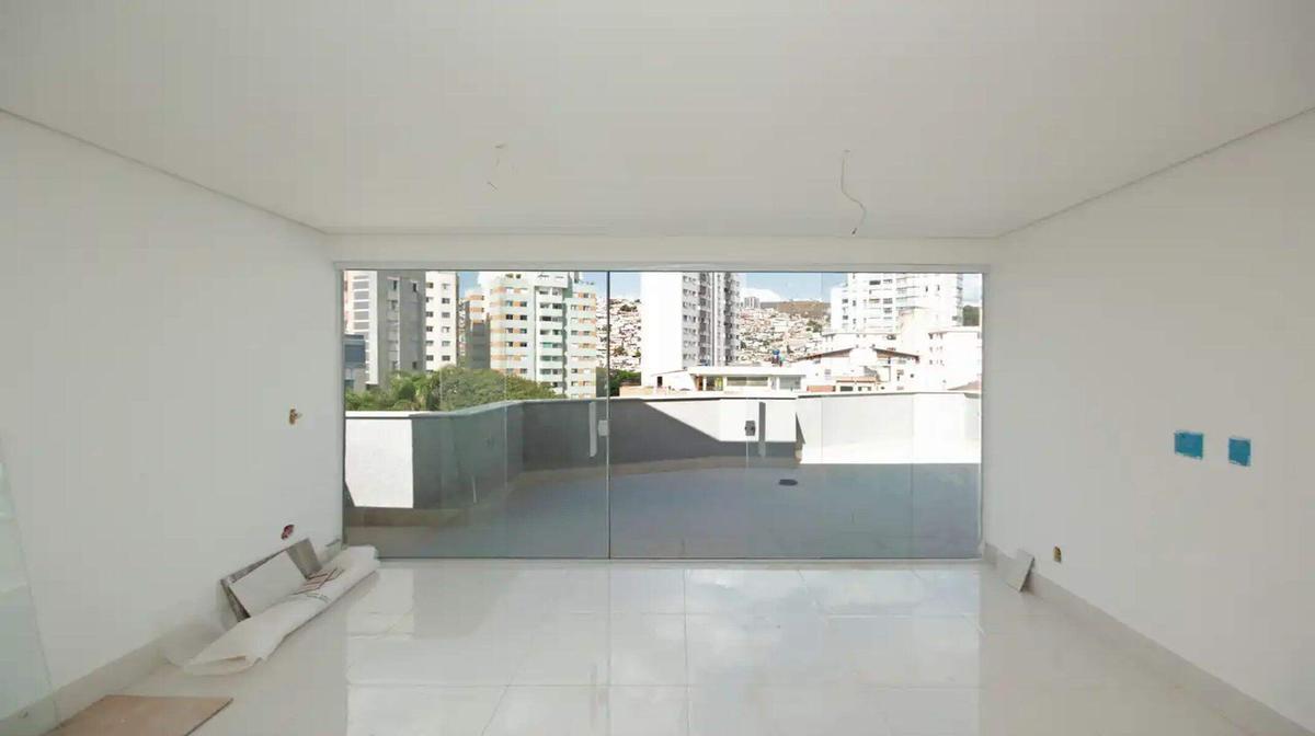 Apartamento, Vila Paris, 2 Quartos, 2 Vagas, 1 Suíte