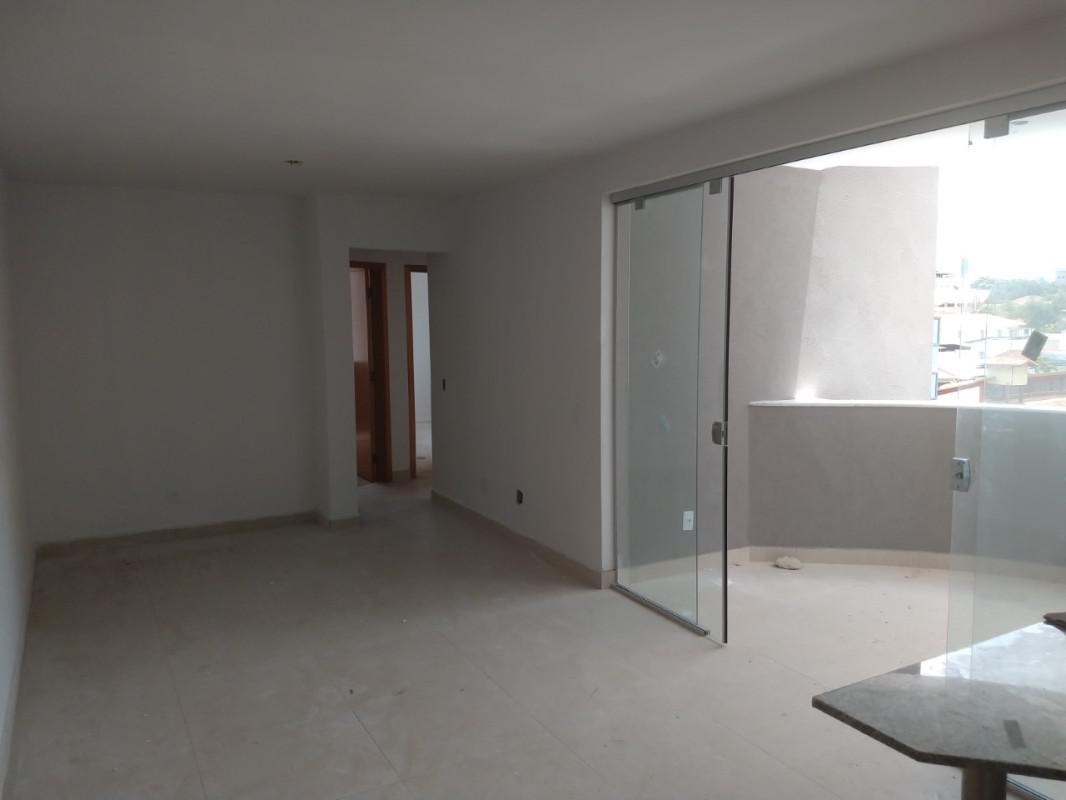 Apartamento, Floresta, 3 Quartos, 2 Vagas, 1 Suíte