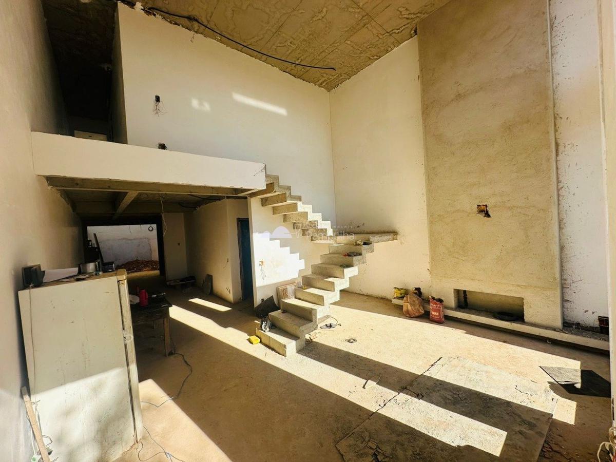 Casa, Planalto, 4 Quartos, 4 Vagas, 1 Suíte