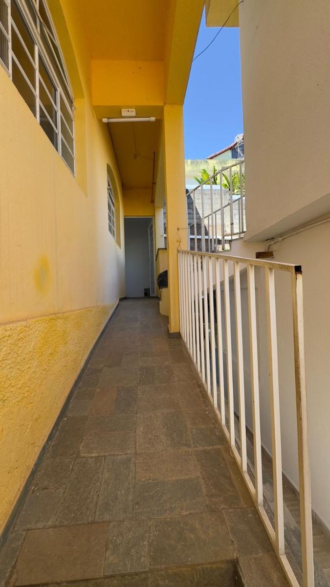 Casa, Fernão Dias, 3 Quartos, 4 Vagas, 1 Suíte