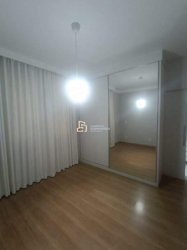 Apartamento, Barreiro, 3 Quartos, 3 Vagas, 1 Suíte