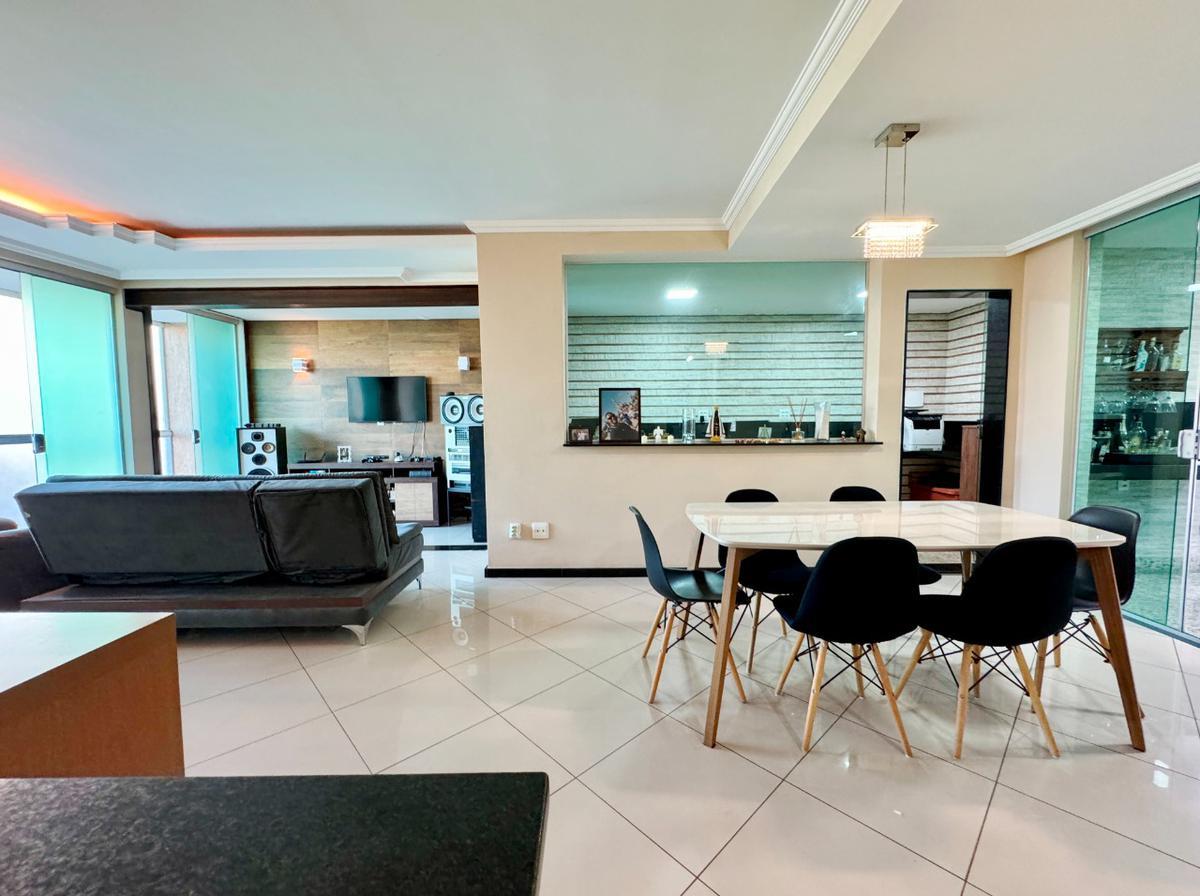 Casa, Ana Lúcia, 3 Quartos, 3 Vagas, 1 Suíte