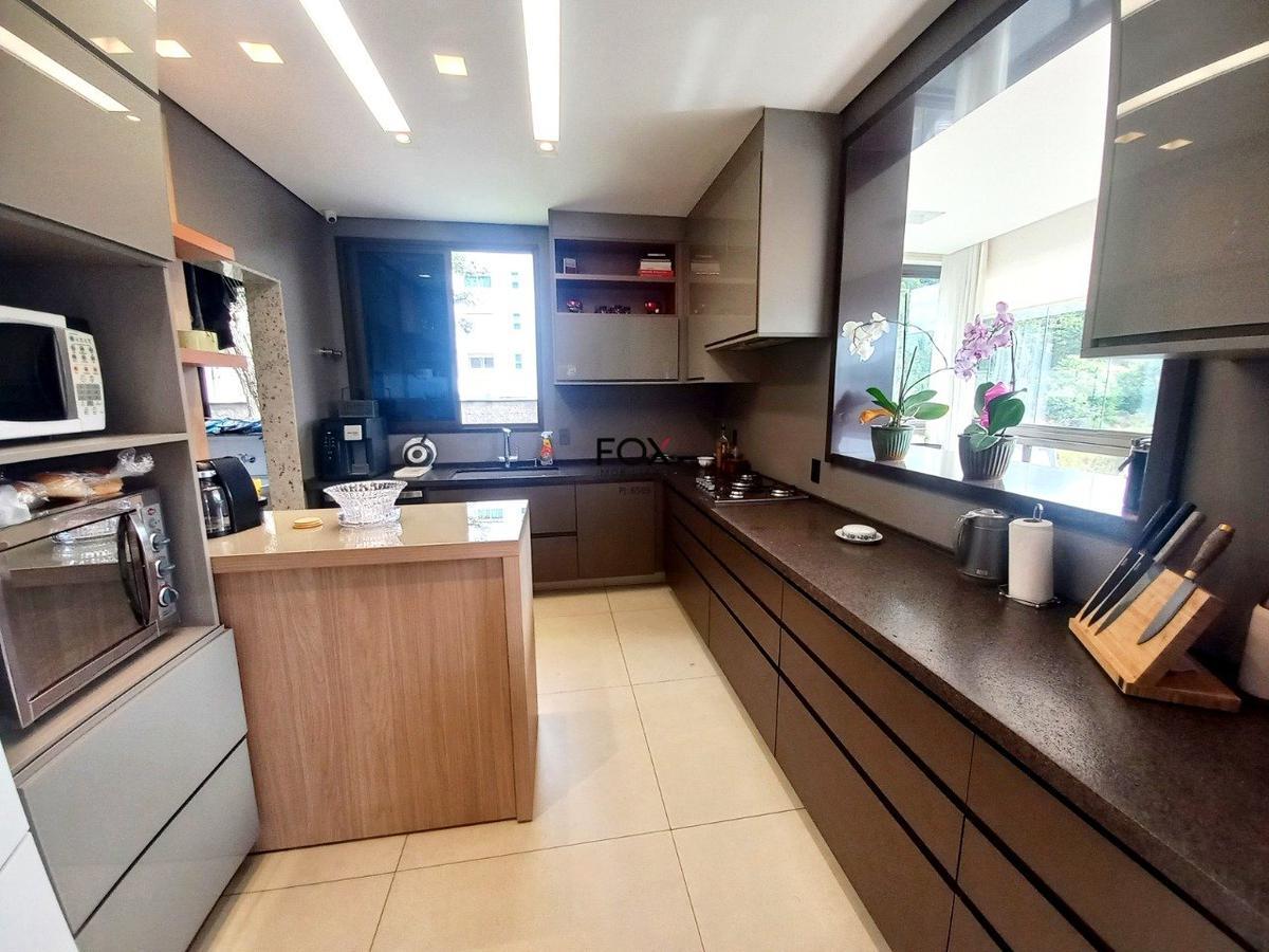 Apartamento, Santa Lúcia, 4 Quartos, 2 Vagas, 3 Suítes