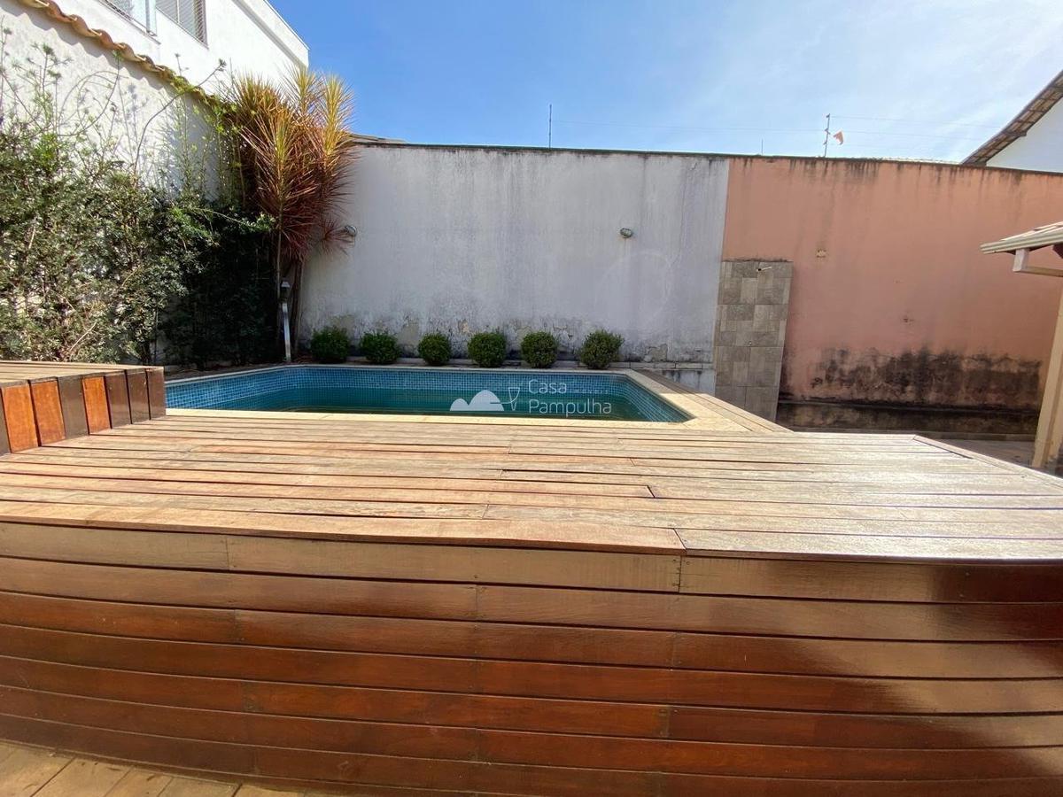 Casa, Trevo, 5 Quartos, 4 Vagas, 3 Suítes