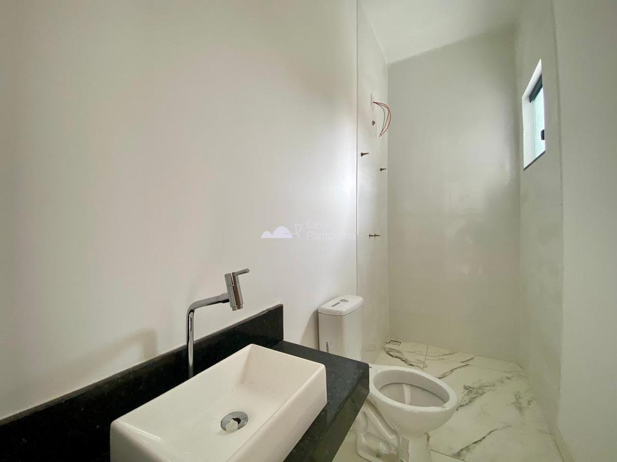 Casa, Cachoeira, 3 Quartos, 2 Vagas, 1 Suíte