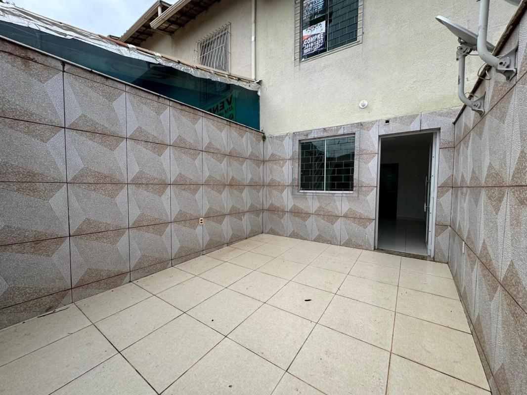 Casa, Primeiro de Maio, 2 Quartos, 1 Vaga